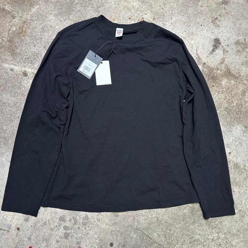 *NWT* Hanes Re/Done black crewneck pull-over sweatshirt Size M